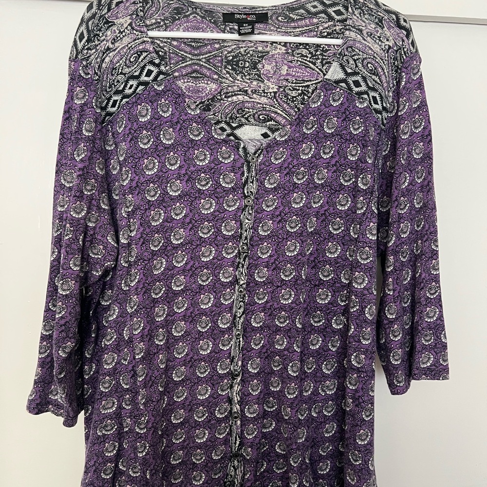 Purple Buttoned Blouse with Three-Quarter Sleeves